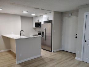 2880 S Locust Street 303S, Denver CO 80222