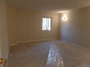 2880 S Locust Street 303S, Denver CO 80222