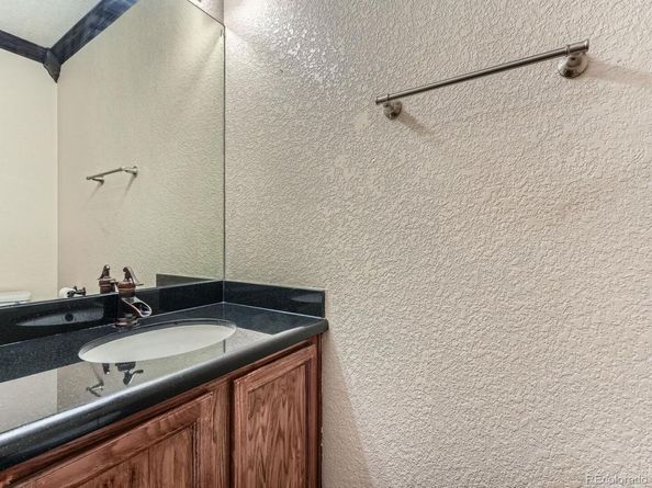 5553 Jasper Street, Denver CO 80239