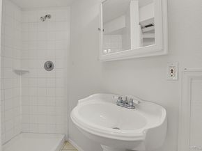 Undisclosed Address #7446011, Centennial CO 80015