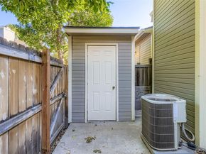 4663 S Fraser Court E, Aurora CO 80015