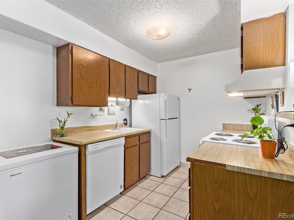 381 S Ames Street B103, Lakewood CO 80226