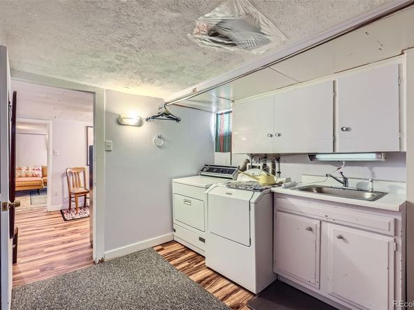 1559 Elm Street, Denver CO 80220