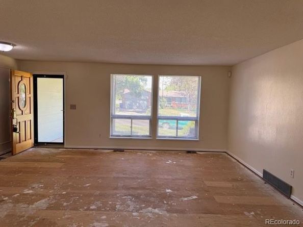 16180 E Flora Place, Aurora CO 80013