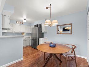 3320 S Ammons Street 206, Lakewood CO 80227