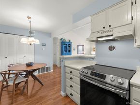 3320 S Ammons Street 206, Lakewood CO 80227