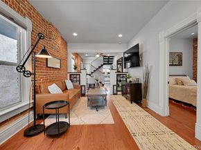 Undisclosed Address #7281129, Denver CO 80210