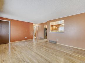 10220 Carmody Lane, Lakewood CO 80227