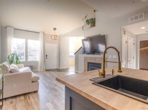 16332 E Fremont Avenue 11, Aurora CO 80016