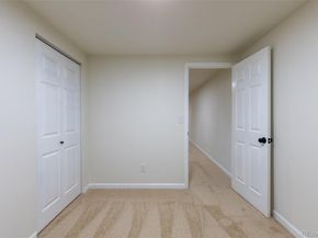 936 S Joliet Street, Aurora CO 80012
