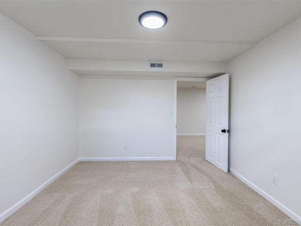 936 S Joliet Street, Aurora CO 80012