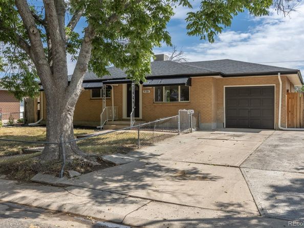 936 S Joliet Street, Aurora CO 80012