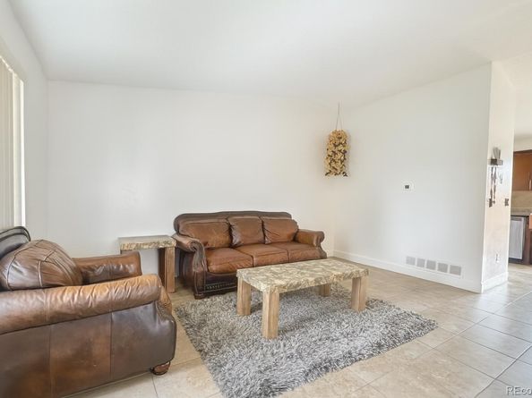 Undisclosed Address #8660872, Aurora CO 80013