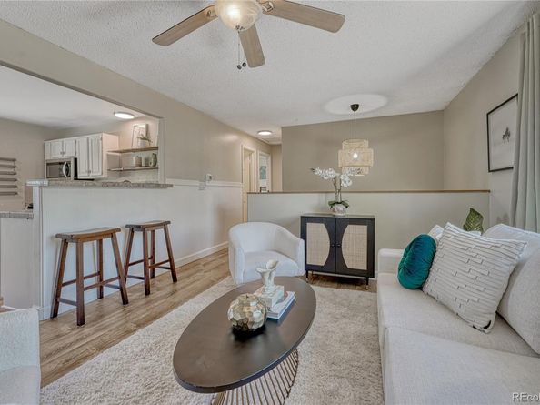 2822 S Mobile, Aurora CO 80013