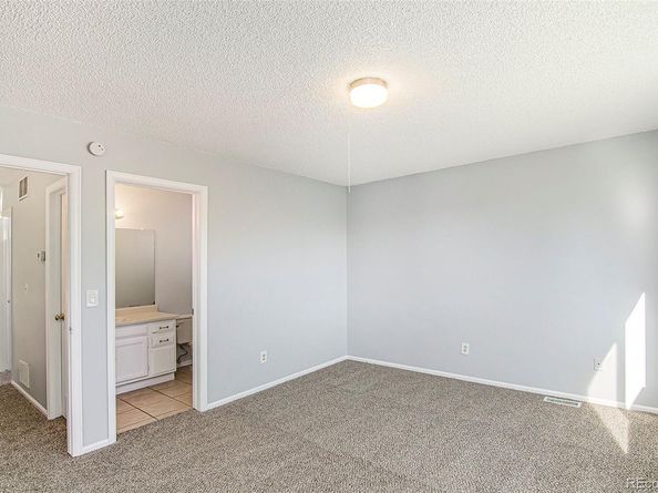 752 S Granby Circle, Aurora CO 80012