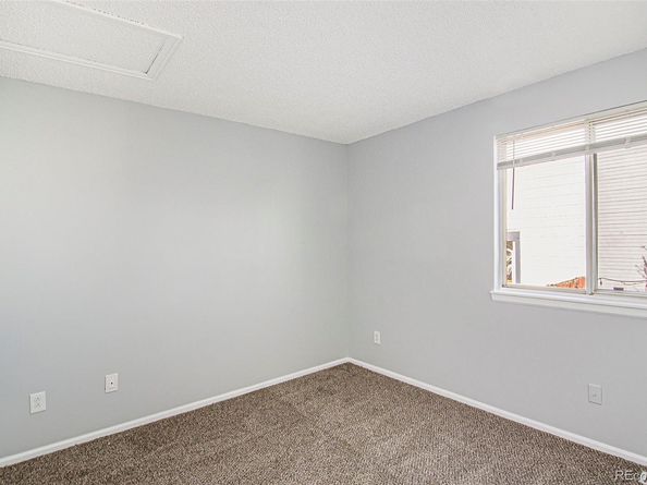 752 S Granby Circle, Aurora CO 80012