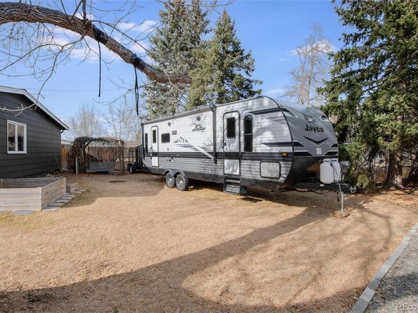 5819 W Elmhurst Drive, Littleton CO 80128