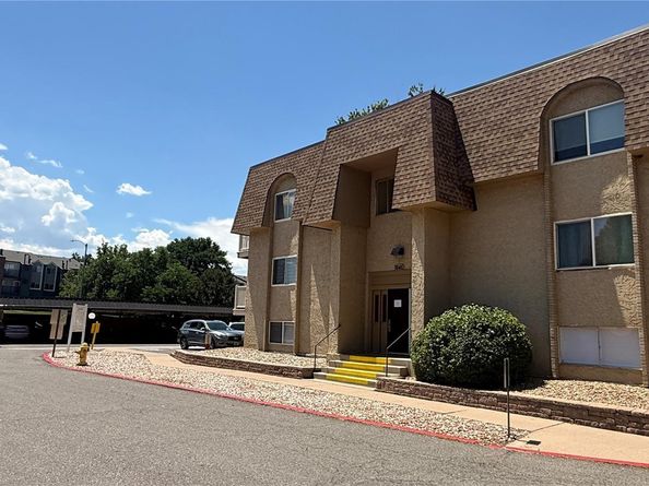 7645 E Quincy Avenue 208, Denver CO 80237