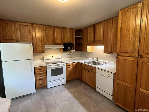 6085 Simms Street, Arvada CO 80004