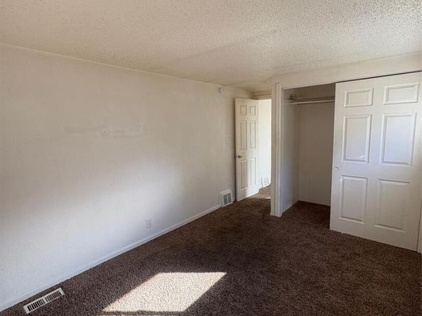 2086 Hanover Street, Aurora CO 80010