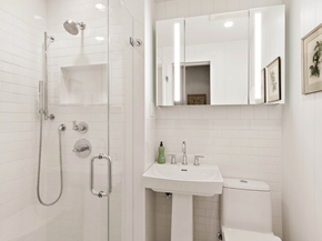347 West 22nd Street 3, New York NY 10011