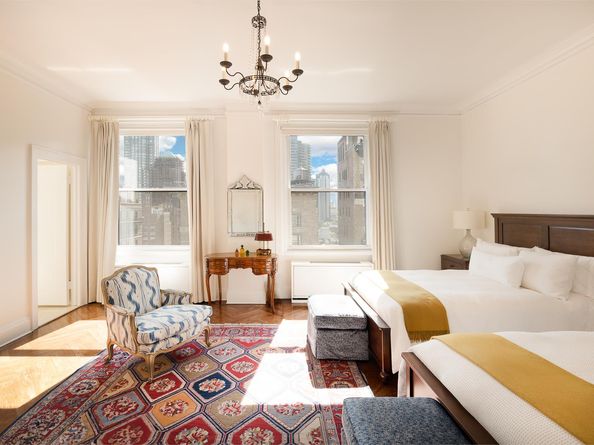 550 Park Avenue 12E, New York NY 10065