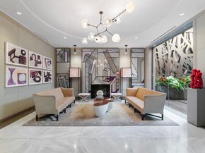 21 East 61st Street 8F, New York NY 10065