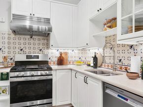 400 Lincoln Place 3I, Brooklyn NY 11238