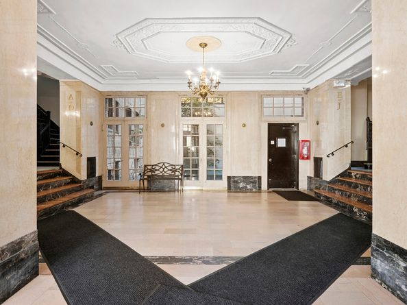 400 Lincoln Place 3I, Brooklyn NY 11238