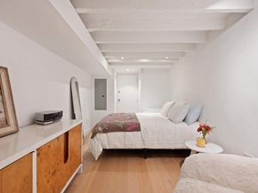 75 1/2 Bedford Street, New York NY 10014