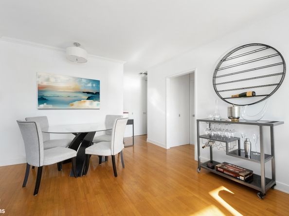 301 East 87th Street 25D, New York NY 10128