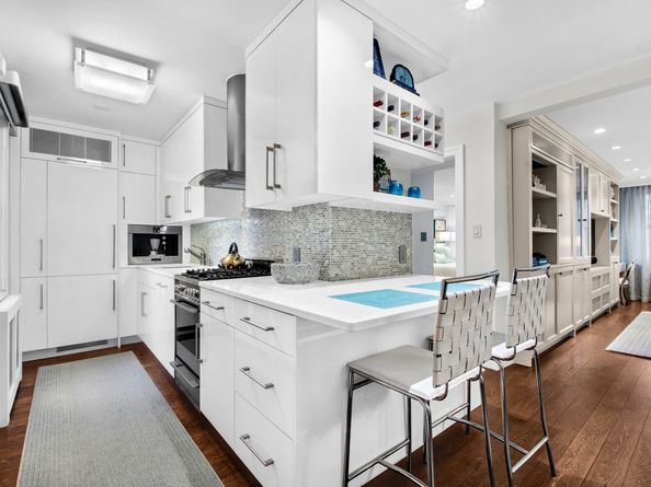 241 East 76th Street 2HI, New York NY 10021