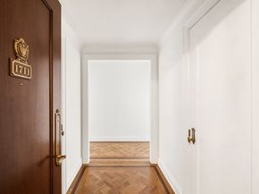 1 Central Park S 1711, New York NY 10019