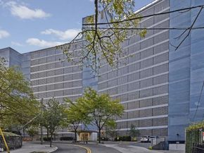 2400 Johnson Avenue 11K, Bronx NY 10463