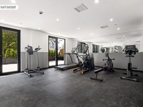 27-09 40th Avenue 4A, Queens NY 11101