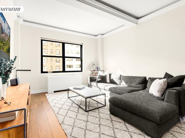 229 East 79th Street 7C, New York NY 10075