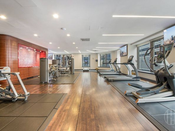 75 Wall Street 31G, New York NY 10005