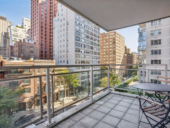 150 East 69th Street 5J, New York NY 10021