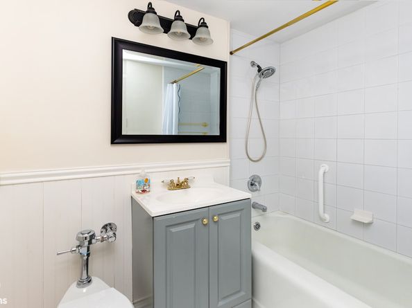 55 East End Avenue 5F, New York NY 10028
