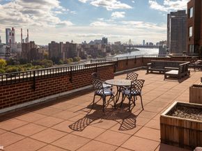 55 East End Avenue 5F, New York NY 10028