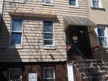 1179 Jefferson Avenue