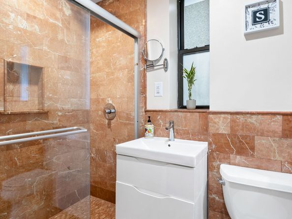87 Barrow Street 2A, New York NY 10014