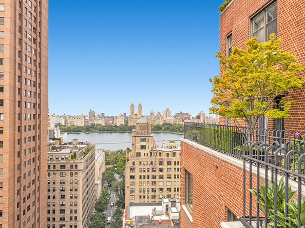 1120 Park Avenue 20B, New York NY 10128