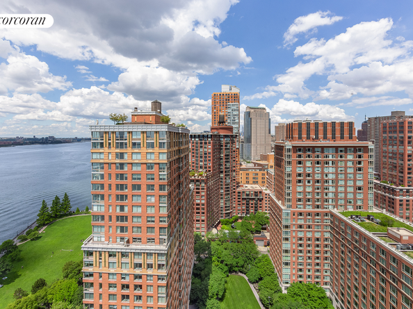 20 River Terrace PHA, New York NY 10282