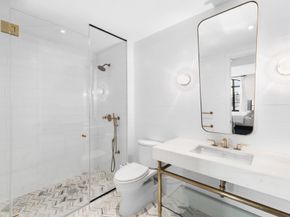 50 Clinton Street 6D, New York NY 10002