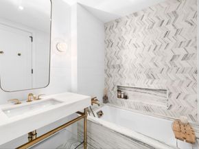 50 Clinton Street 6D, New York NY 10002