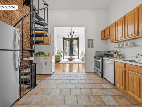 150 6th Avenue, Brooklyn NY 11217