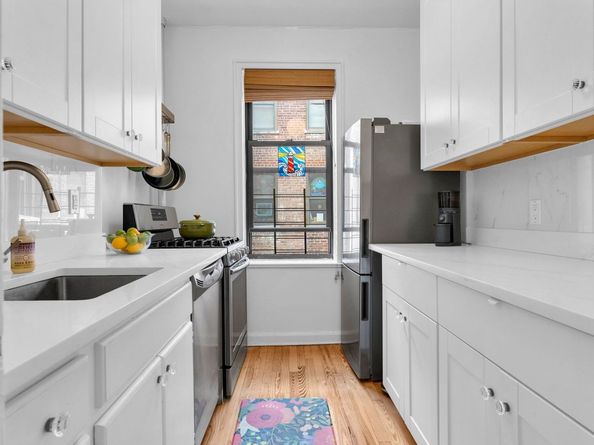60 Cooper Street 5H, New York NY 10034
