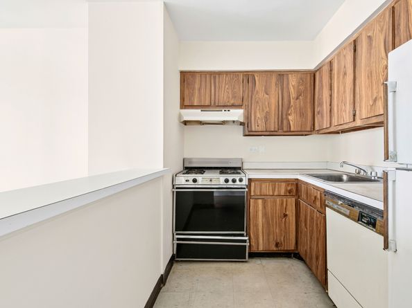 340 East 93rd Street 24J, New York NY 10128