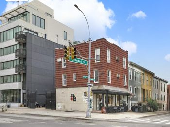 292 Leonard Street